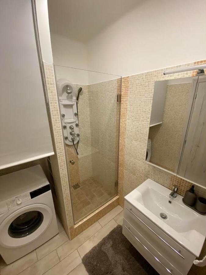 Chill Apartman Miskolc Exterior photo
